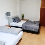 City Center 4-Person Apartment